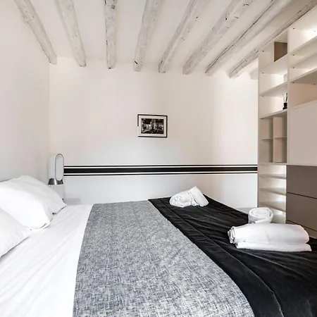 Apartamento Black And White Veneza