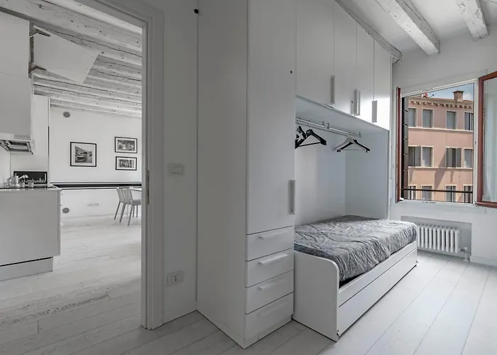 Apartamento Black And White *